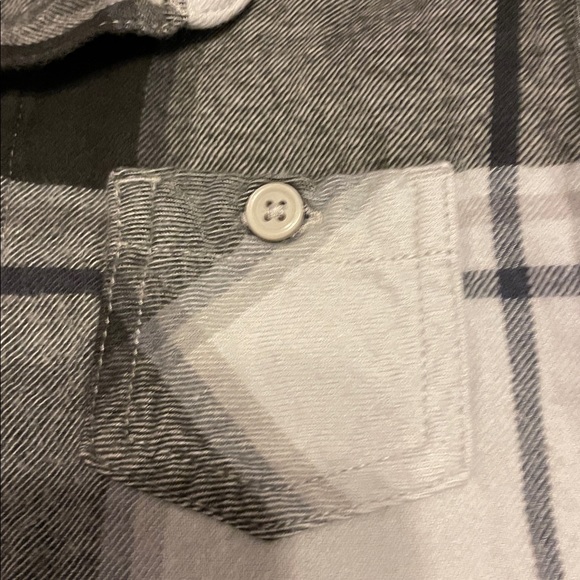 Wonder Nation Size 5T Black & Gray Plaid Button Down Shirt - Picture 4 of 5